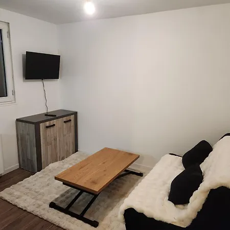 Apartment Aux Pieds Avec Parking Couvert *